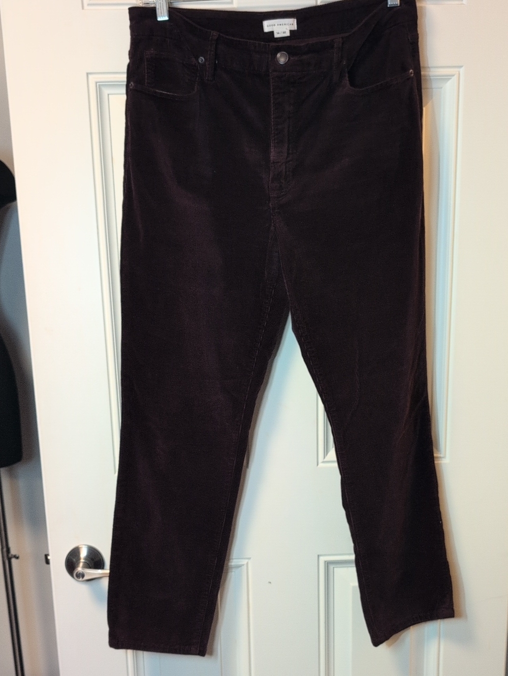 Good American Good Classic Corduroy Slim Straight Pants Burgundy